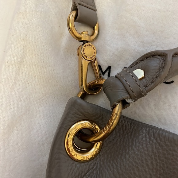 Marc by Marc Jacobs - Classic Q Hillier Hobo - Picture 4 of 14